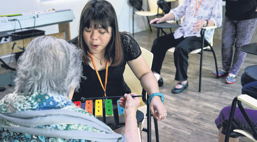 Enrichment Lessons For Dementia Patients