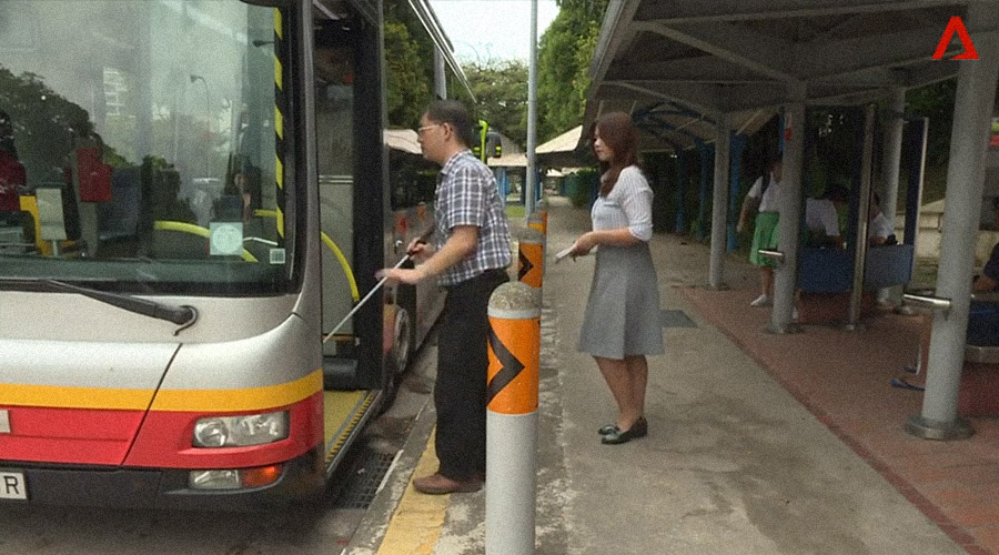 Frontline SMRT Staff To Undergo Training To Help Commuters With Special Needs